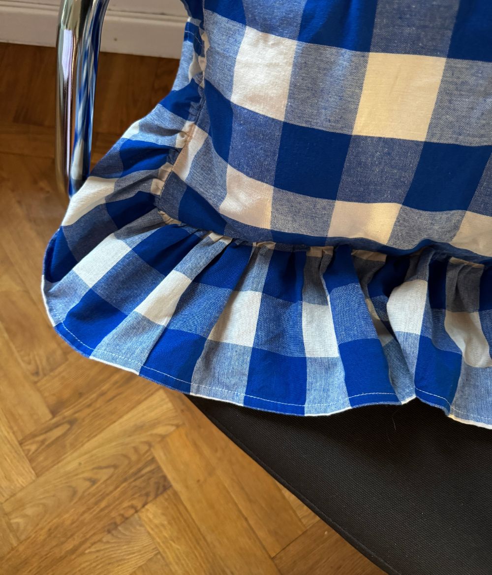 Frill cushion cover Bell