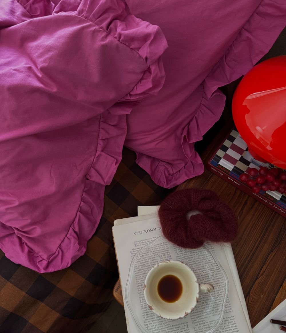 Frill pillow case Pitaya