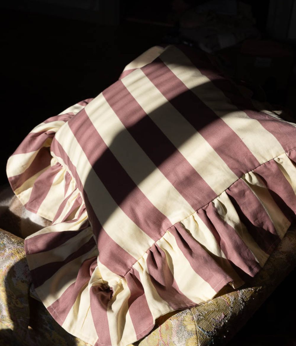 Frill cushion cover Irene