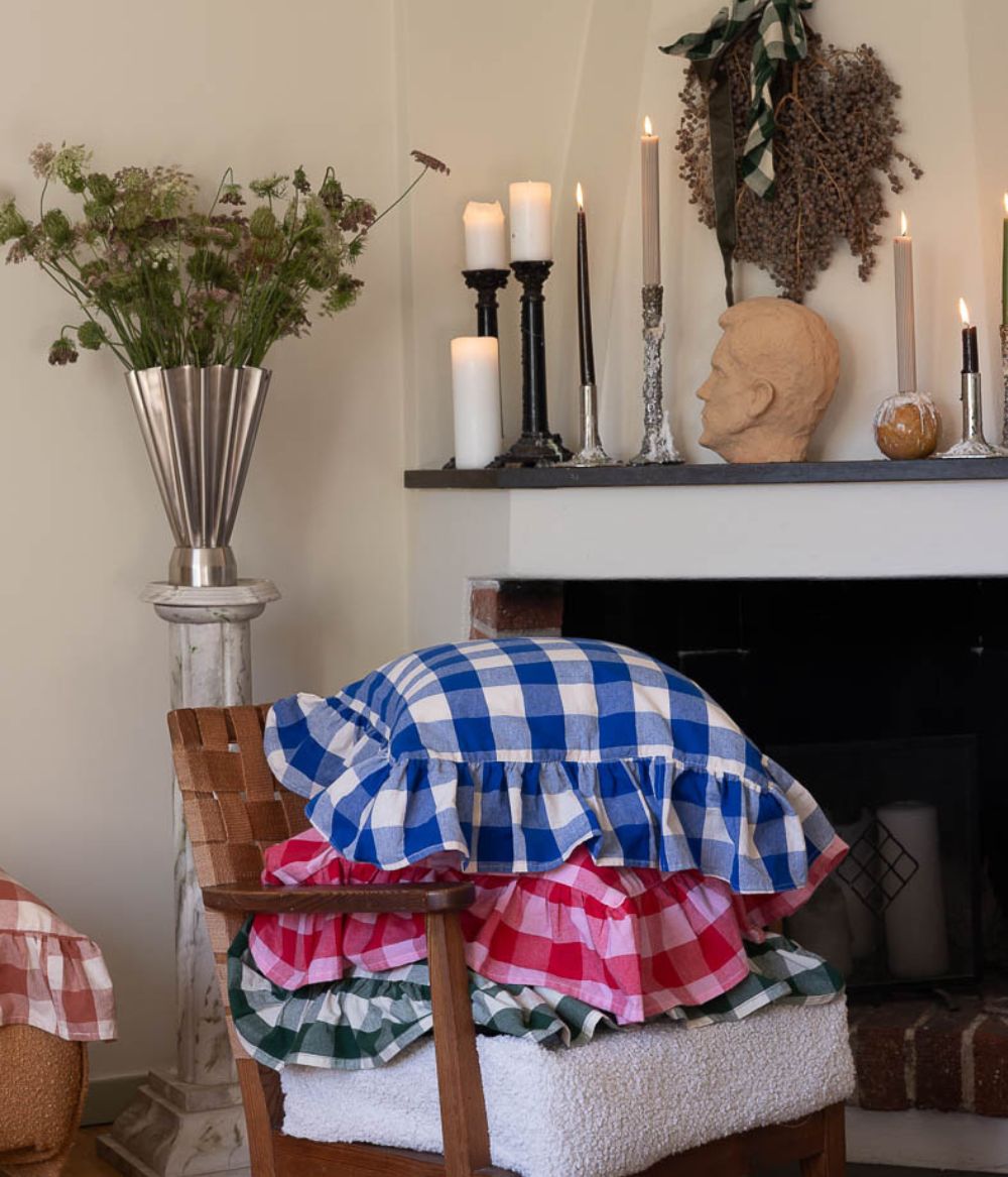 Frill cushion cover Bell