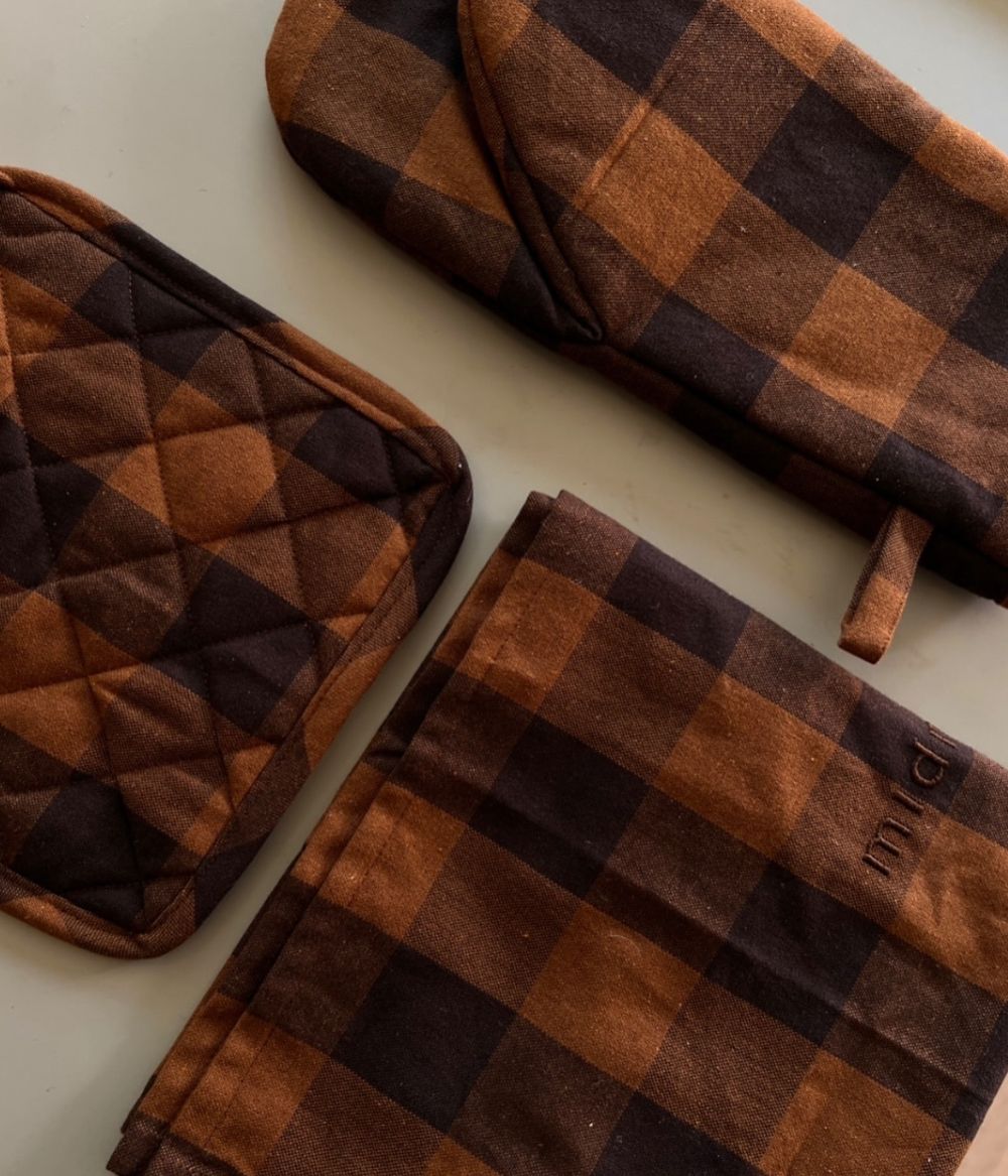 Apron checked brown