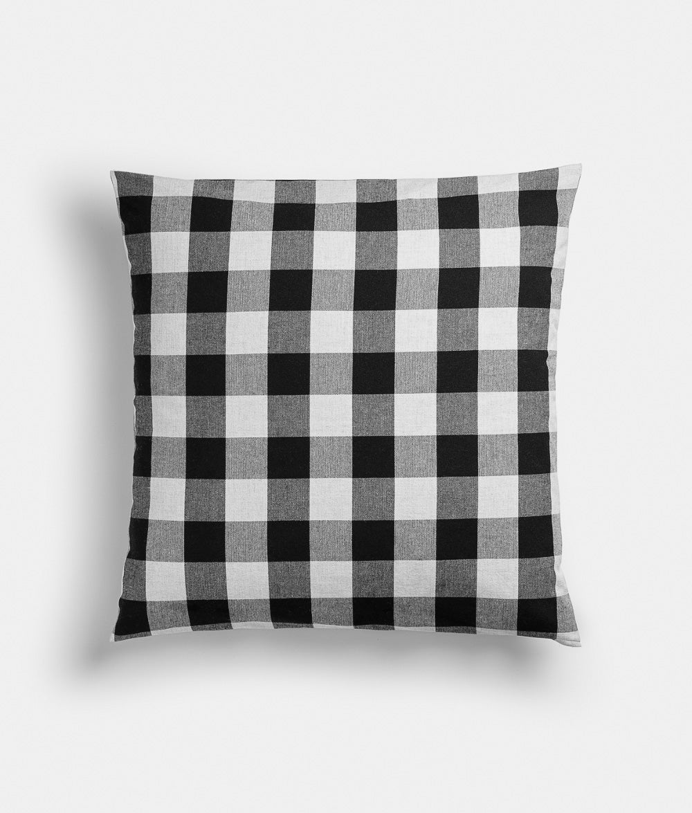 Cushion cover checked b/w